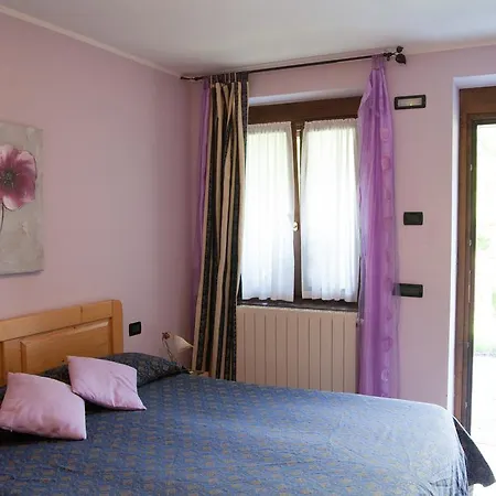 Agriturismo Al Castagneto Farm stay Mazzo di Valtellina